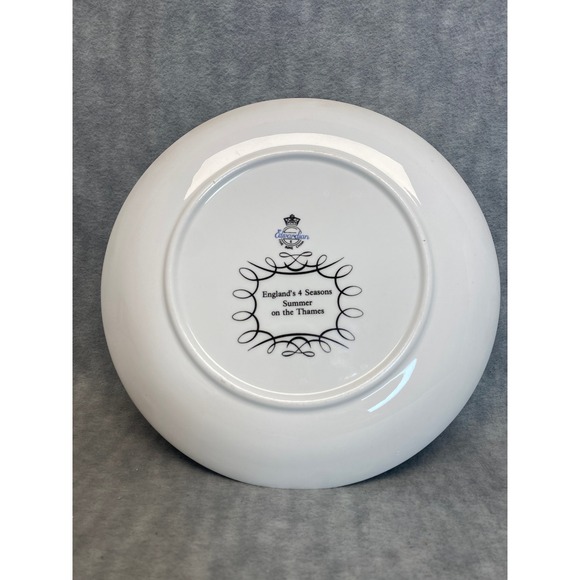 Guardian England's 4 Seasons Summer on the Thames Decorative Plate Gold Trim - Picture 2 of 4